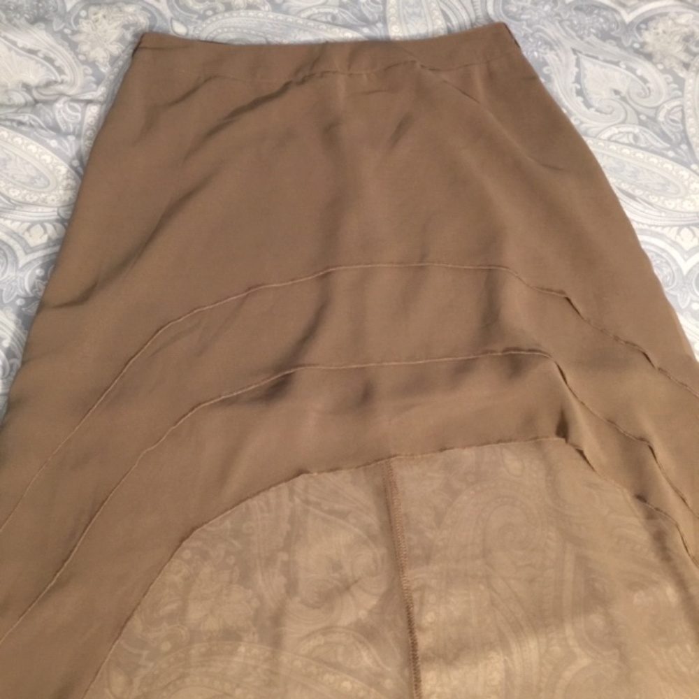 Pripe hi-lo skirt